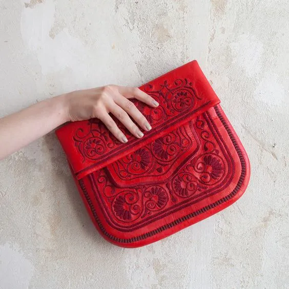 RED colours of Morocco : Original Red Leather