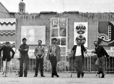 Bauhaus in Morocco (from left to right) Ataallah, Belkahia, Hafid, Hamidi, Chabaa, Melehi, exhibiting in the Jama's El Fna Square of Marrakech, 1969