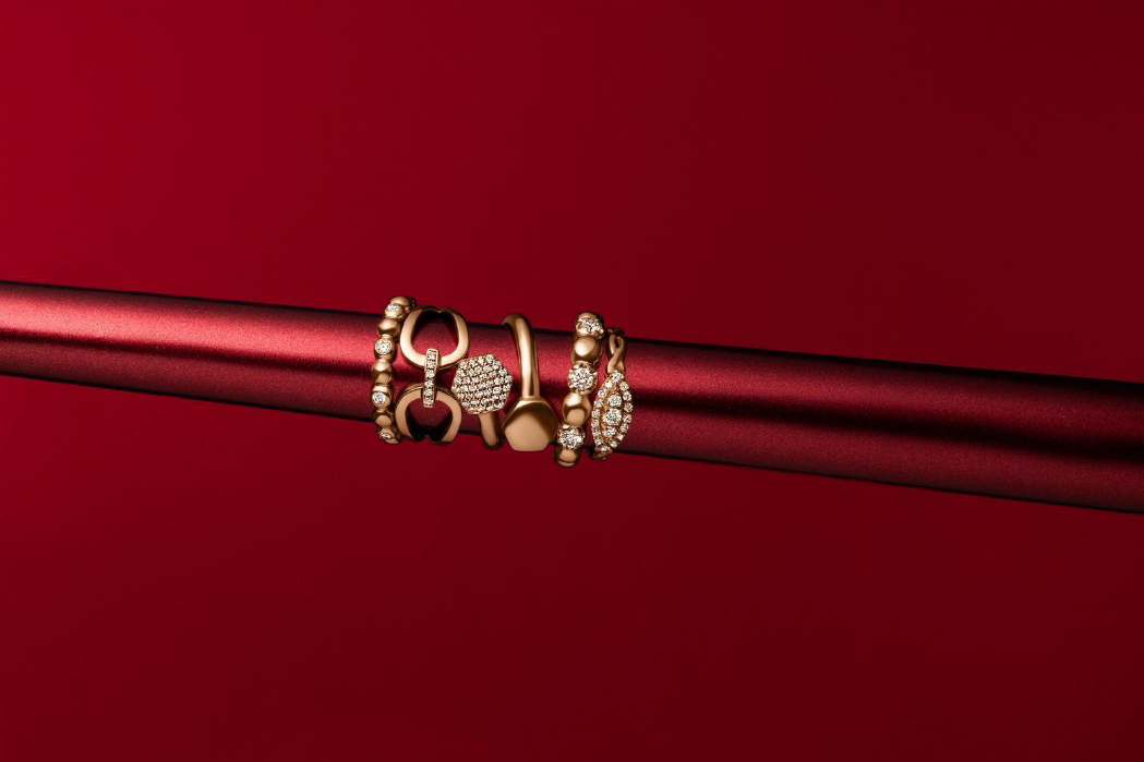 ESSENTIALS by YASMINE BENABDALLAH